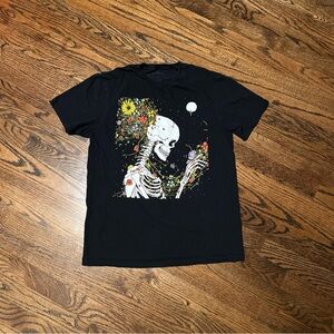 Threadless Shirt Medium Black Skeleton Floral Short Sleeve Unisex Skater Gothic